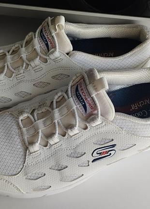Кроссовки женские skechers