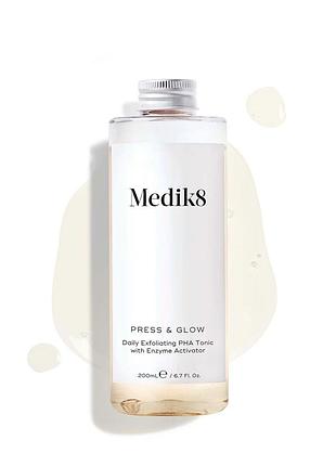 Medik8 press & glow daily exfoliating pha tonic with enzyme activator ежедневный отшелушивающий тоник с pha кислотами и энзимным а