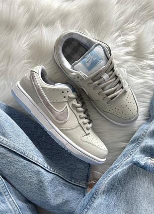 Стильные женские кроссовки nike sb dunk white lobster