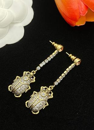 Серьги скарабеи alexander mcqueen золотистые с кристаллами латунь с позолотой в люксе