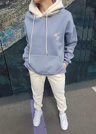 Стильний костюм диснеївський