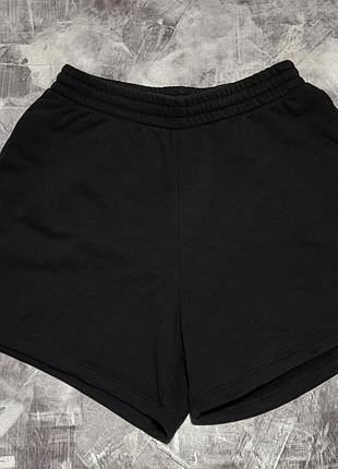 Женские спортивные шорты adidas originals essentials french terry