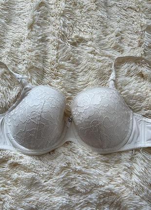 Бюстгальтер hunkemöller