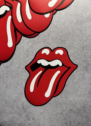 Вінілова наклейка на авто rolling stones logo 15х17 см