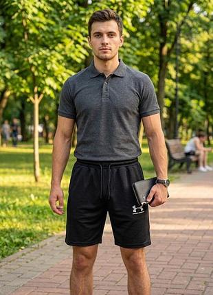 Мужские шорты черного цвета