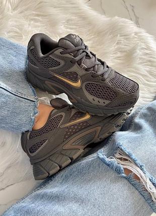 Кросівки nike v5 rnr grey gold