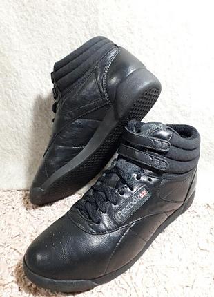 Високі шкіряні кросівки reebok, 39 розмір