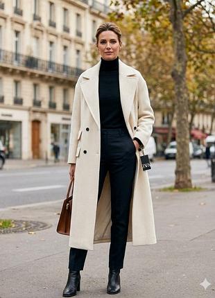 Шикарное белое пальто от zara