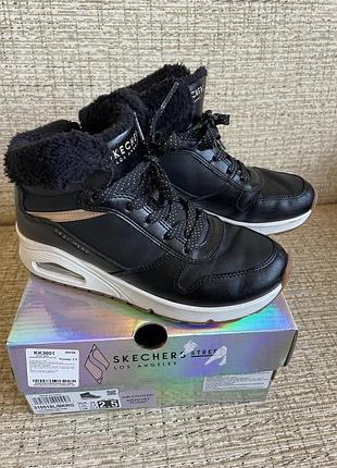 Демі черевики skechers uno - cozy on air 34р