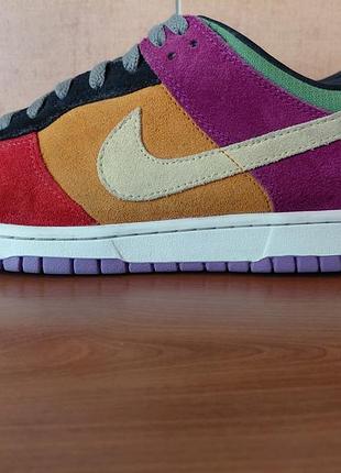 Кросівки nike.