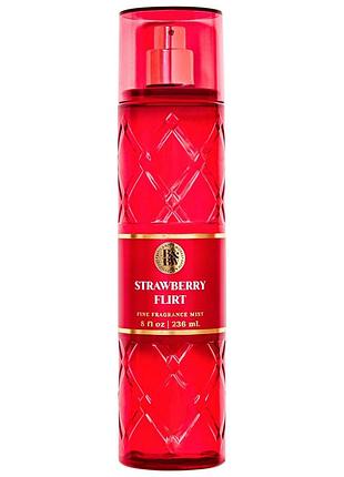 Парфюмированный спрей для тела bath & body works strawberry flirt fragrance mist 236 мл