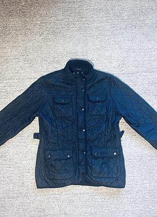 Жіноча стьогана куртка barbour м
