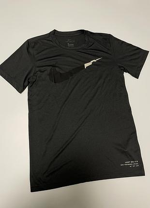 Футболка nike