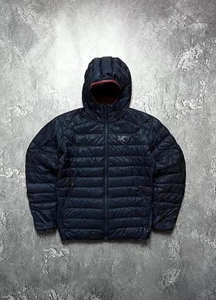 Микропуховик курточка arcteryx cerium lt hoody light jacket артерикс биг лого m