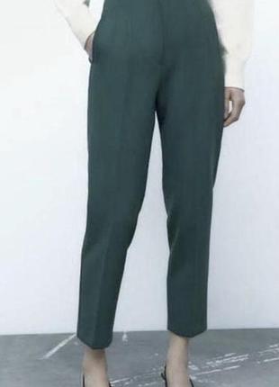 Базові фірмові брюки від zara, xs