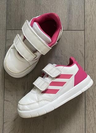 Кросівки adidas 23/24р. оригінал
