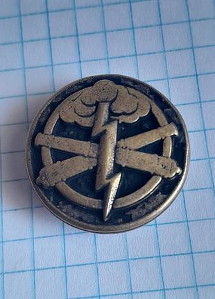 Рвутая бусина вмтавка для паракорда