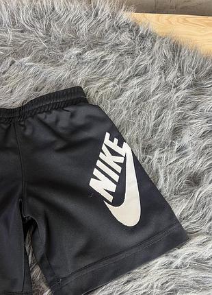 Шортики nike 2