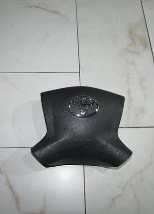 Подушка airbag в руль toyota avensis t25 2003-2008