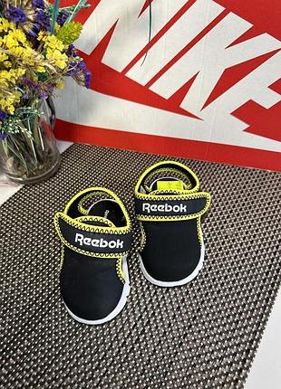 Босоножки на малыша reebok оригинал