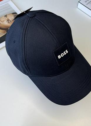 Кепка boss 5