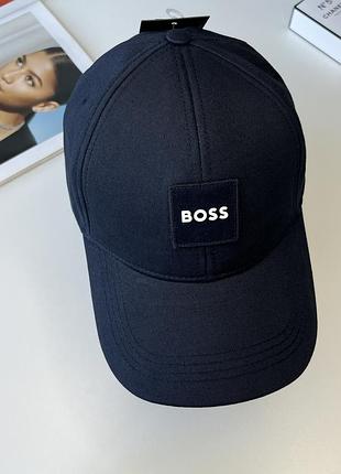 Кепка boss 6