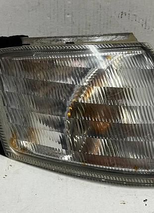 Поворотник (поворот) передний правый для nissan primera p-11. дорестайлинг.