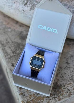 Часы casio