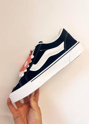 Vans knu skool black white 2