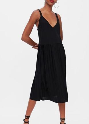 Вечернее платье со сборками от zara размер хл