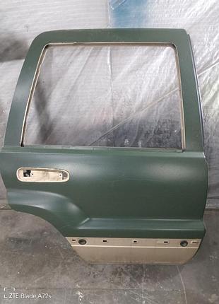 Дверь задняя правая jeep grand cherokee ii wj/ wg, 55136700ad