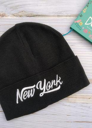 Шапочка з написом new york на 5-9 років