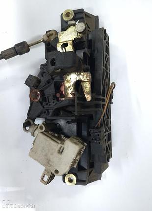Замок кришки багажника audi a6c5/s6/avant quattro, 4b0827565j
