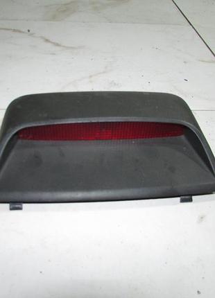 Плафон задньої полки седан toyota avensis t25 2003-2008