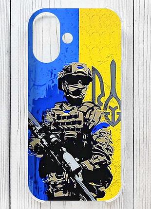 Чехол с утолщёнными углами на iphone 17 солдат (принт 350)