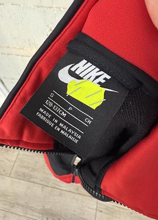 Кофта nike оригинал р.128/137 2