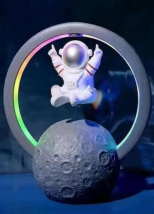 Настольный rgb ночник с bluetooth колонкой "левитирующий космонавт" y-598, серый