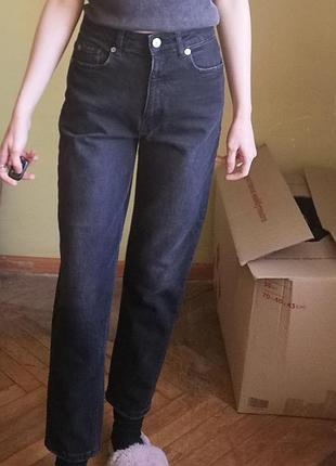 Джинсы zara mom графит
