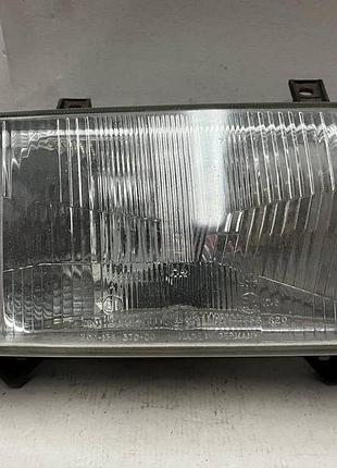 Фара передня права для volkswagen t-4.