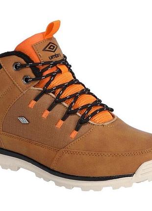 Осінні підліткові черевики umbro, демісезонні 36.5/24см