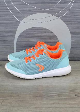 Кроссовки clarks