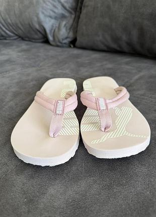 Шльопанці/ветнамки puma