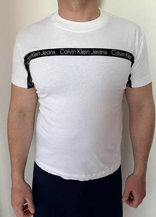 Футболка calvin klein розмір s/m