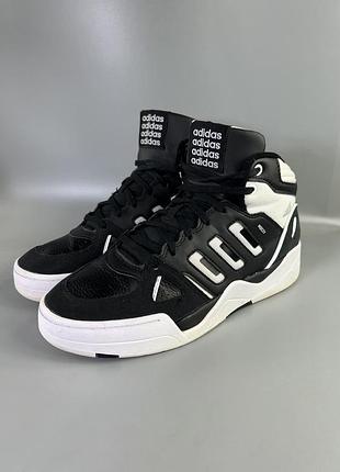 Кросівки adidas 2