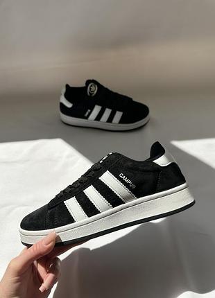 Adidas campus