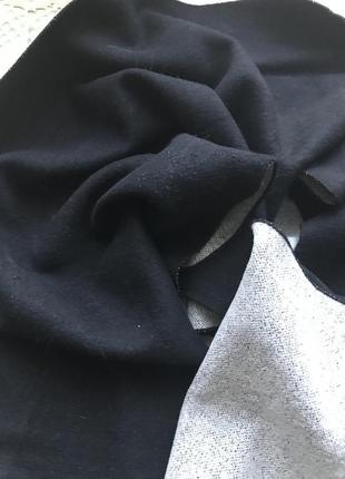 Чрезвычайно мягкий и нежный двусторонний шарф из натурального шелка