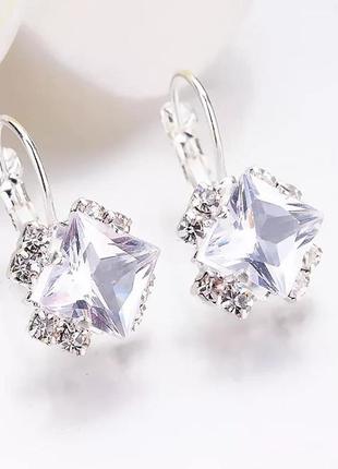 Сережки з фианитом
