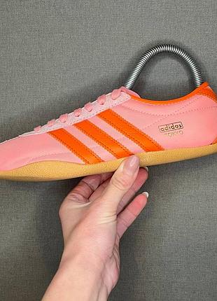 Кроссовки adidas tokyo 37 р оригинал