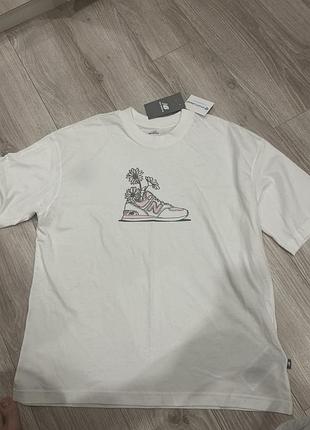 Футболка new balance