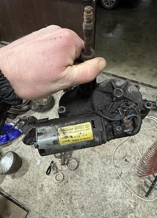 Моторчик склоочисника задній правий ford transit 2000-2006 404502 9356